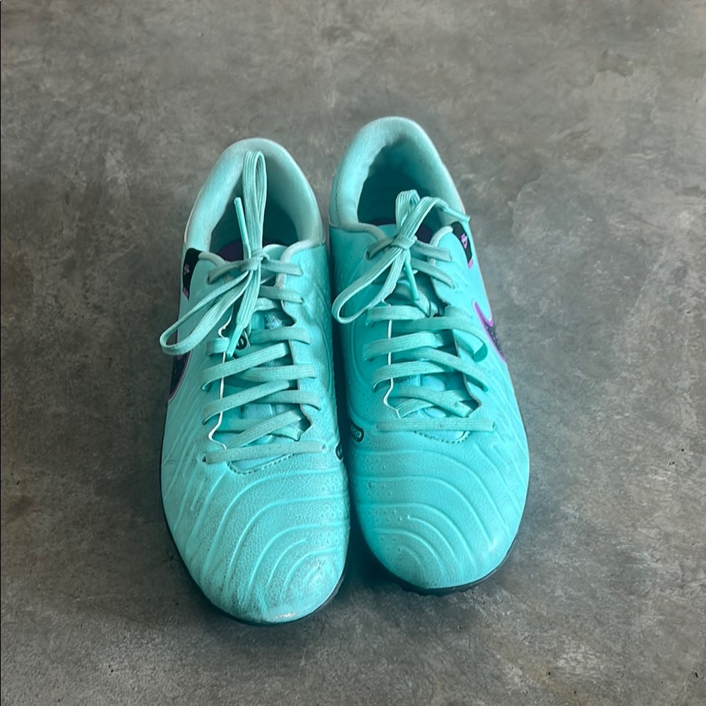 Nike Turquoise indoor soccer shoes